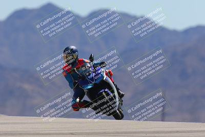 media/Mar-24-2025-Moto Forza (Mon) [[57ce5c5cff]]/3-Beginner Group/Session 4 (Turn 9)/